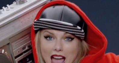 Dupla öröm a Taylor Swift rajongóknak!