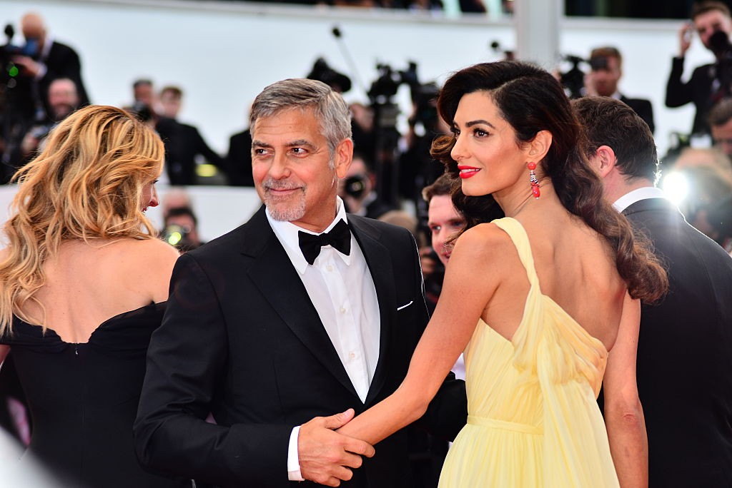 Amal Clooney istennőként ragyogta be 2016 májusában a cannes-i filmfesztivál vörös szőnyegét
