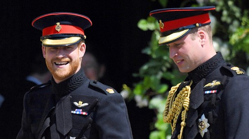 Harry és Vilmos megható gyerekkori fotói Dianával