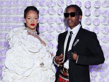 Megszületett Rihanna és A$AP Rocky második gyermeke, ráadásul már jó régen!