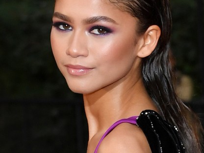 Zendaya ruhájának színe senkinek nem állna jól, de neki mégis