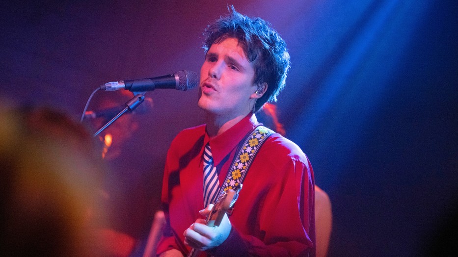 Cruz Beckham merész fotót választott új kislemeze promózásához