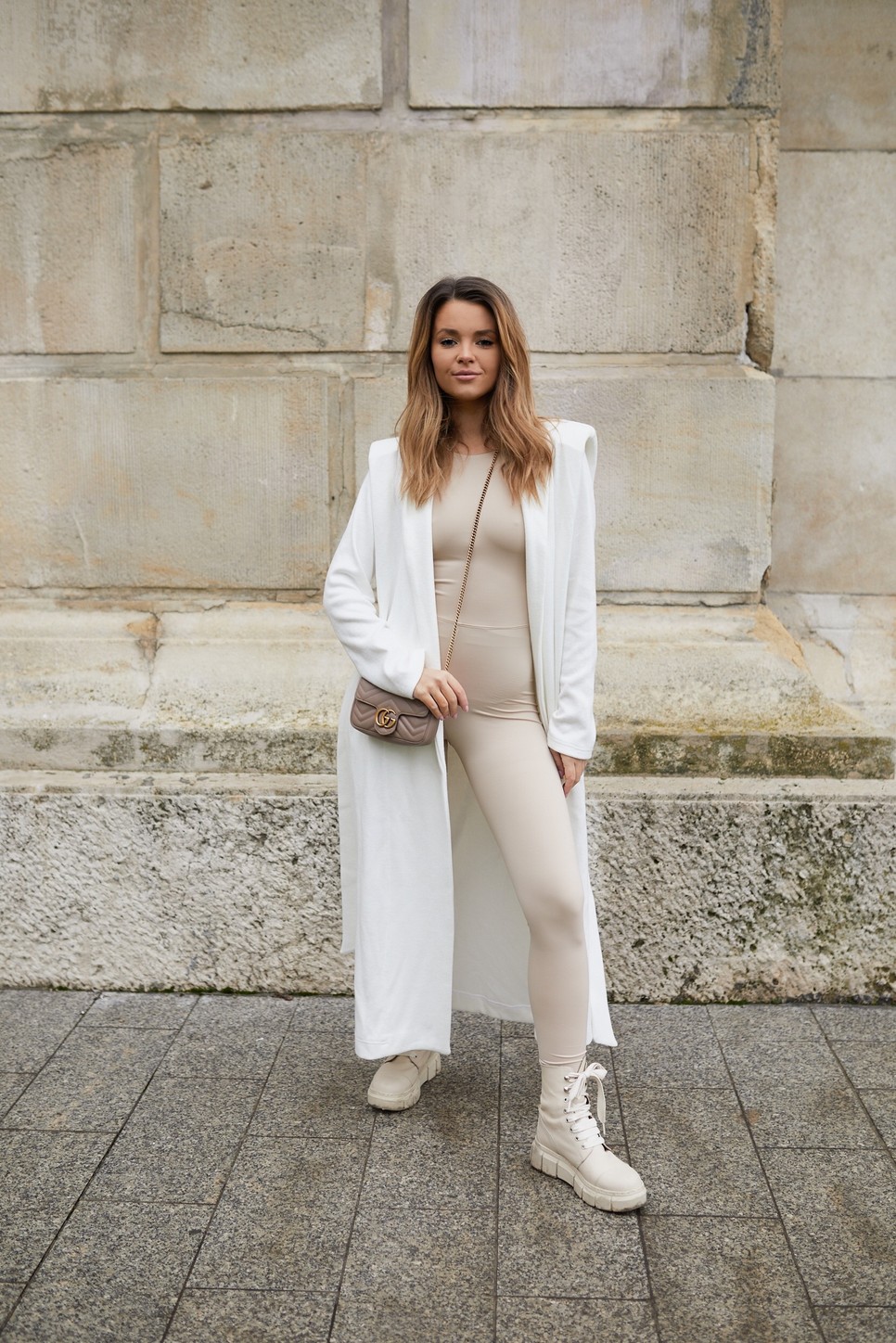 Kárpáti Rebeka szerelme a válltömés