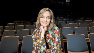 A Jurányi az első gyerekem - interjú Rozgonyi-Kulcsár Veronika színháztörténésszel