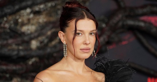 A Stranger Things premierjéből gyakorlatilag divatbemutatót csináltak a sorozat színészei, elképesztően merész szettekben jelentek meg