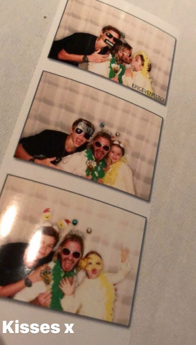 A Beckham-család szilveszteri fotózkodása