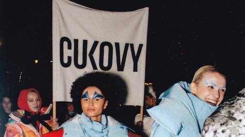 A sikeres magyar divatmárka, a CUKOVY mesés kabátjaiba könnyű beleszeretni