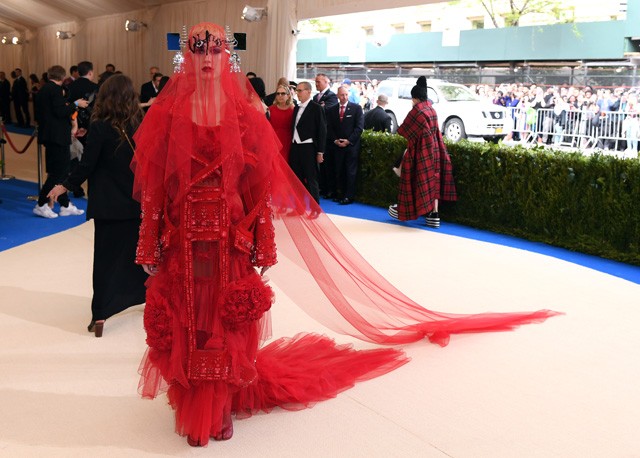 Katy Perry Comme Des Garcons