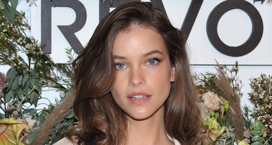 Úristen: rég nem láttunk Palvin Barbiról ilyen forró képeket