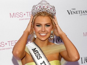 Botrány! Miss Teen America nagyon bájos, de mégis elég nagy botrányt kavart