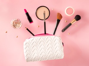 Szerezd be esszenciális sminktermékeidet a GLAMOUR-napokon!