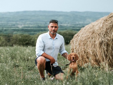 Vesd be az ötperces szabályt, ha a te kutyád is szeparációs szorongással küzd!