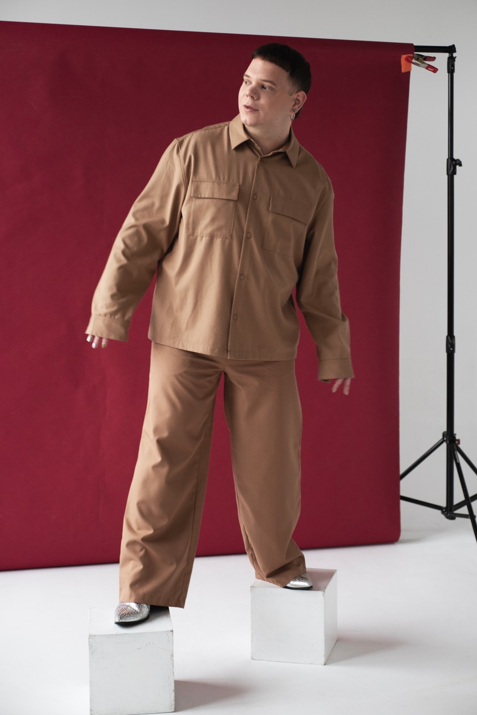 "Az öltözködésünkkel nap mint nap üzenetet közvetítünk mások felé, de a választásainkat ne mások elvárásai, hanem a saját örömünk és jóérzésünk vezérelje"