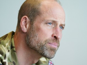 Flörtölni próbáltak Vilmos herceggel, így reagált rá a leendő király