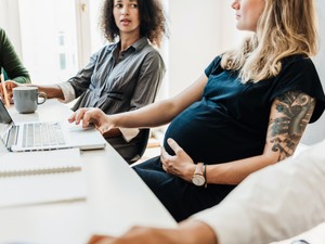 Jogod van az anyasághoz!