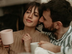 „Imádtam a barátnőmet, mégis lefeküdtem egy másik lánnyal, de van rá magyarázatom”