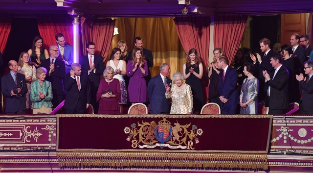 A királyi család Erzsébet királynő 92. születésnapján