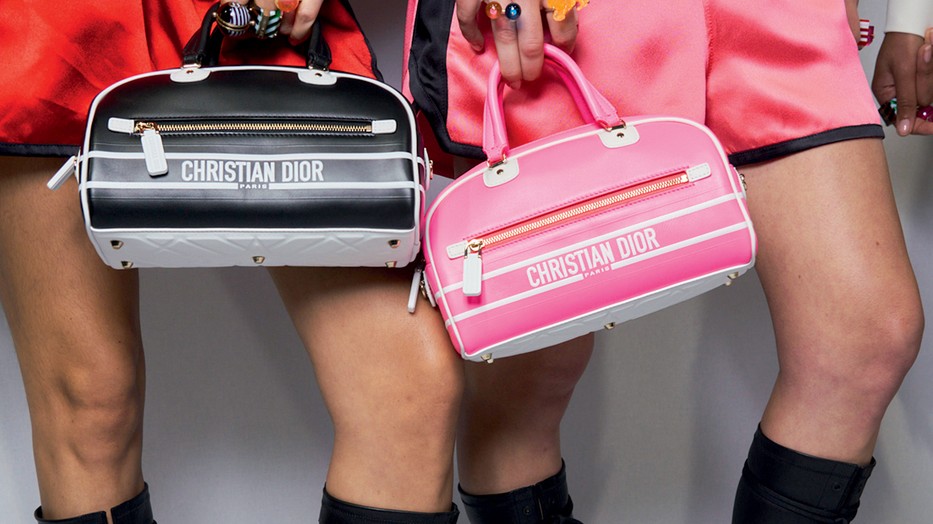 Hogy honnan van a ruhám? Kölcsönöztem!