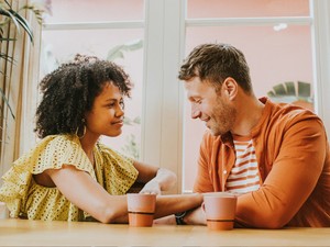 10 fontos kérdés, amit bátran tegyél fel az első randin, hogy emlékezetes legyen