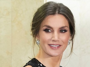 Létezik-e gyönyörűbb Letícia királyné ruhájánál?