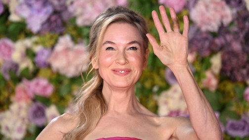 Emlékszel még? Így nézett ki Renée Zellweger 24 évvel ezelőtt az első Bridget Jones film bemutatóján