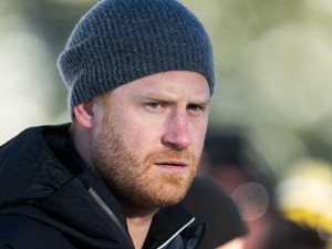 Harry herceg szomorú hírt jelentett be, teljesen le van sújtva Károly király kisebbik fia