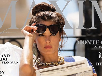 Meztelen a világ legszexibb üzletasszonya