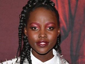Már a vörös szőnyegen is a frászt hozza rád Lupita Nyong´o
