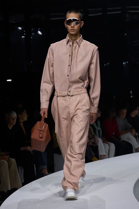 Ferrari 2024 tavasz-nyár