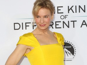 Renée Zellweger felismerhetetlen új filmjében! Teljes átalakulás!
