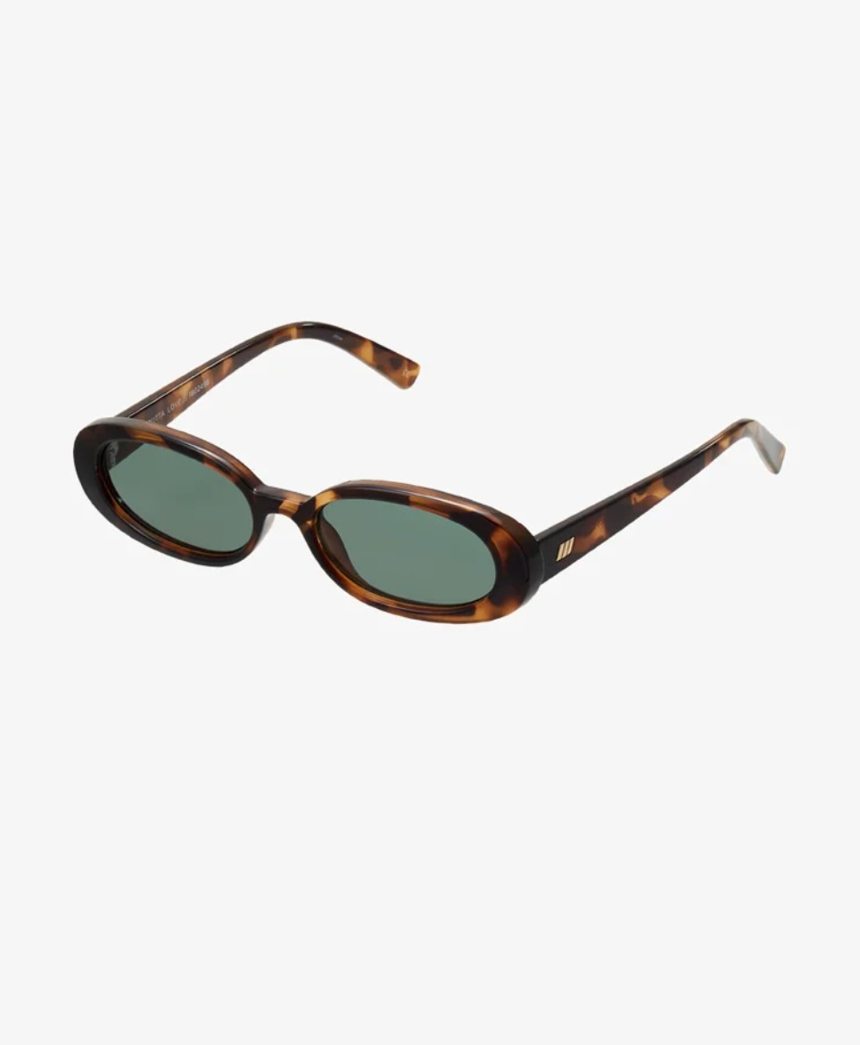 LE SPECS - zalando.hu 25 990 Ft GLAMOUR-napokon 20 792 Ft