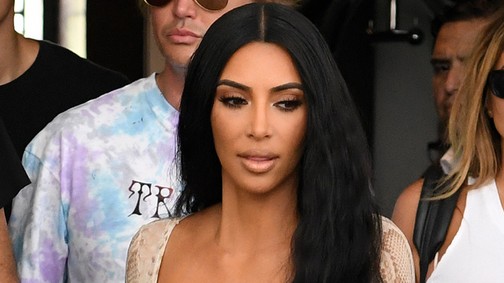 Oké, Kim Kardashian ezüst bikinije tényleg elég szexi
