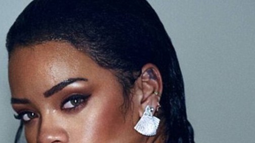 Ez a világ legdrágább telefonreklámja, Rihannával