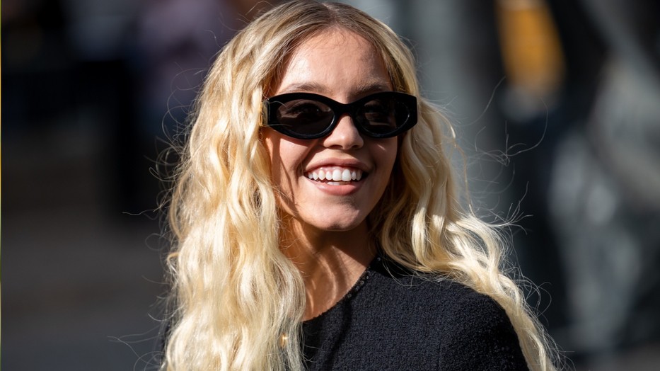 Sydney Sweeney látványos stílusváltással sokkolta a rajongóit