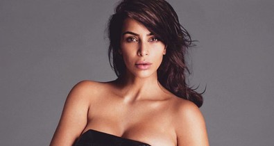 Kim Kardashian szemhéjpúderének színe egy álom! A szezon legnagyobb trendje lesz!