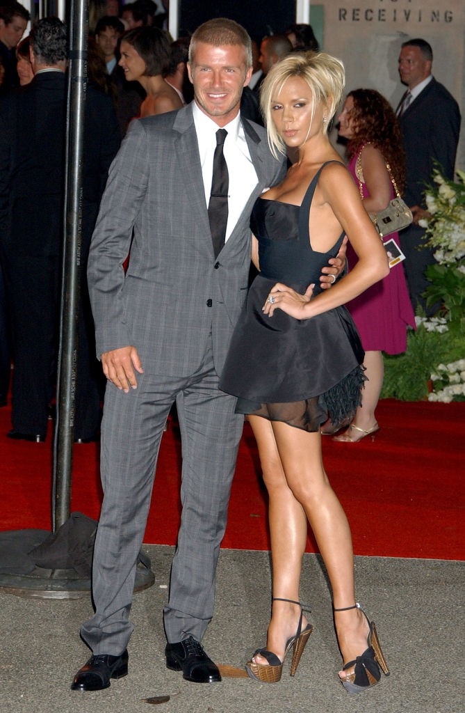 A páros a "Beckham Welcome To LA Party"-n pózol 2007-ben, a Kortárs Művészeti Múzeumban Los Angelesben