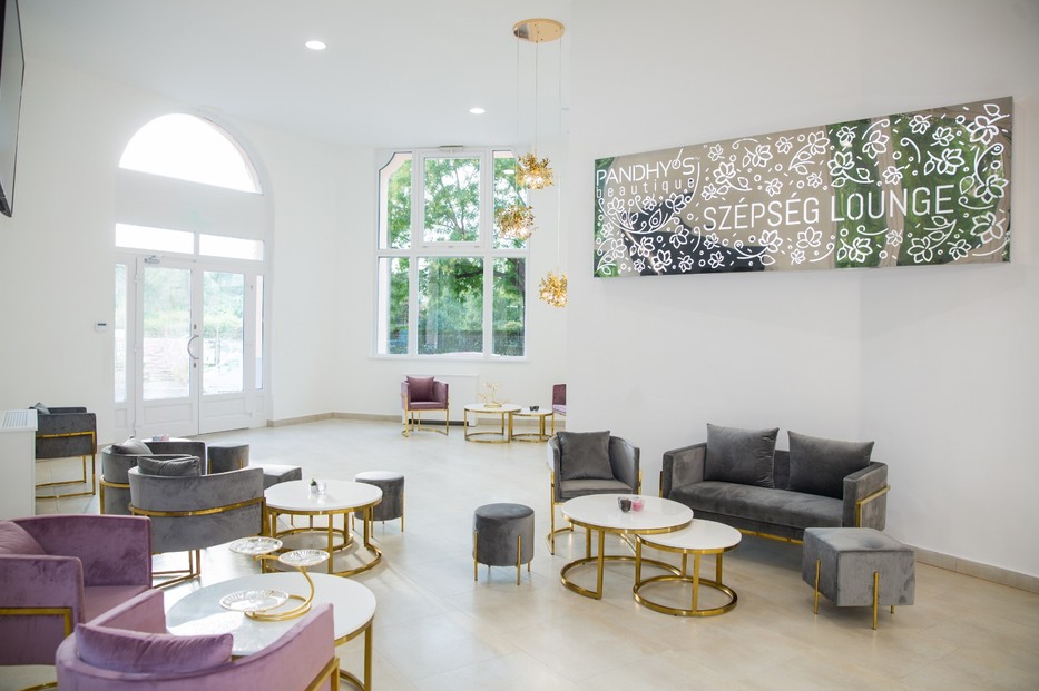 Ellátogattunk Budapest legújabb exkluzív szépségszalonjába, a PANDHY´S beautique-ba: itt minden érzékszervedet kényeztetheted