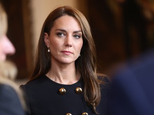 Tényleg megtette! Katalin hercegné Károly király ellen fordult, és elutasította az uralkodó kérését