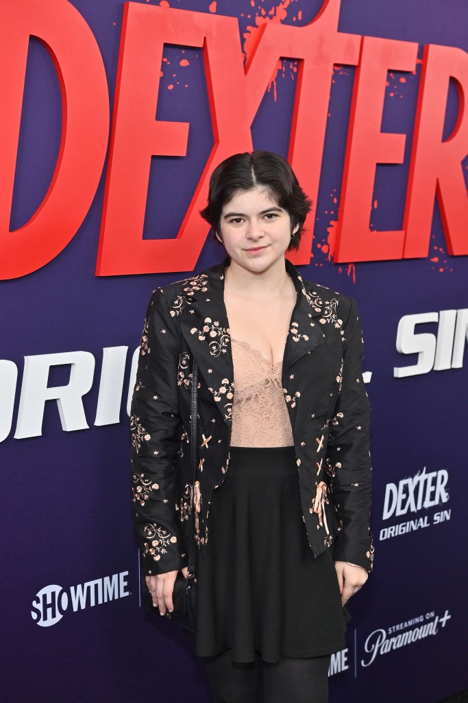 Gabriella Pizzolo - 2003. március 10. A Dustin barátnőjét, Suizie-t alakító Gabriella valójában 22 éves, aki hosszú fürtjeit azóta extra rövid fazonra cserélte.