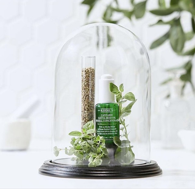 Kender minden mennyiségben: a legtrendibb bőrápoló termékek kedvezményesen a GLAMOUR-napokon