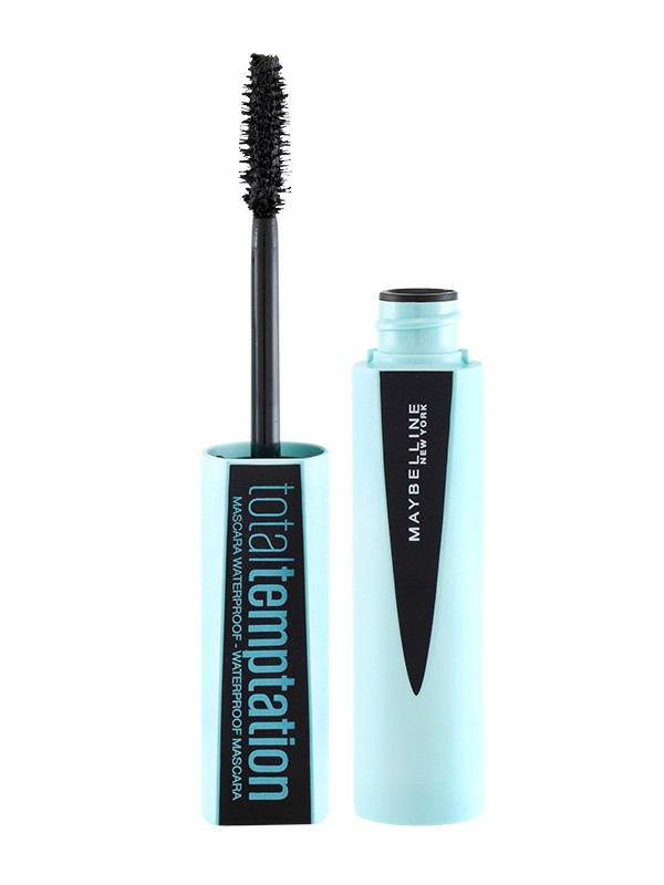 *Marosfalvi Éva, tördelőszerkesztő*Total Temptation vízálló szempillaspirál MAYBELLINE 2699 FtNekem 2020-ban a vízálló szempillaspirál vált nélkülözhetetlen termékké. Rájöttem ugyanis, hogy hidegben a maszktól még több pára száll fel a pilláim irányába, mint egyébként, ettől a szempillafestékem azonnal lemosódik és fél óra elteltével úgy nézek ki, mint egy panda. Erre az egyetlen megoldás, amit ismerek, a vízálló spirál.