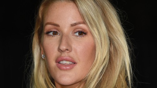 Ellie Goulding végre nem úgy néz ki, mint egy vasgyúró
