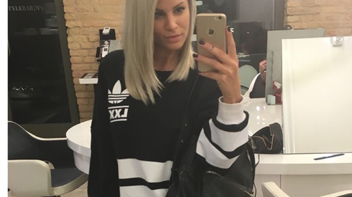 Charlize Theron fodrászánál Metzker Viki