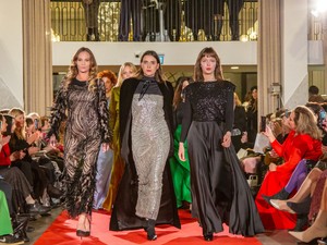 „Ki szeretném űzni a fejekből, hogy a vallásos nő csak zsákruhát hord”