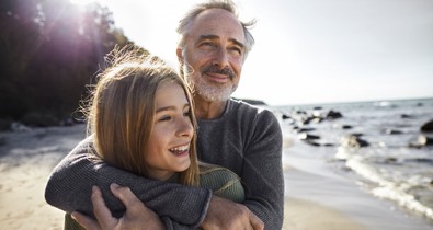 „Jaj ne, a saját apámhoz mentem feleségül!” - Tényleg olyan párt választunk magunknak, mint az apánk?