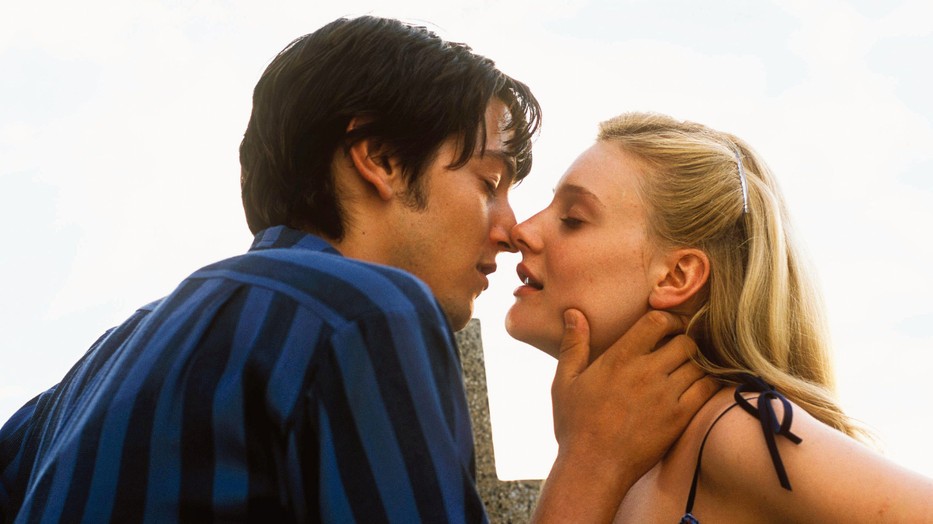 A testi vonzódás és a lelki kötődés a kulcsa egy tökéletes kapcsolatnak