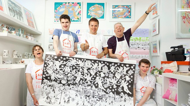 Idén karácsonykor te is így csomagolsz majd! Cseréld le a papírt és a műanyagot!