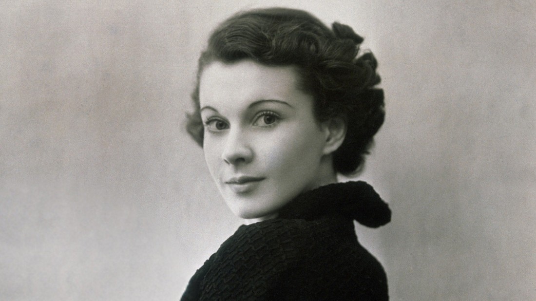 Vivien Leigh színésznőt is lefotózta Willy Maywald, a róla készült portrét a Virág Judit Galériában most te is megnézheted