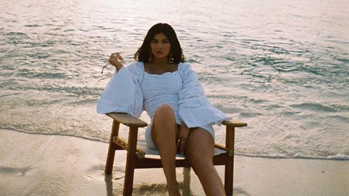 A Playboy-villa apácazárda: Kylie Jenner pucsítós vakációja felégeti az Instagramot