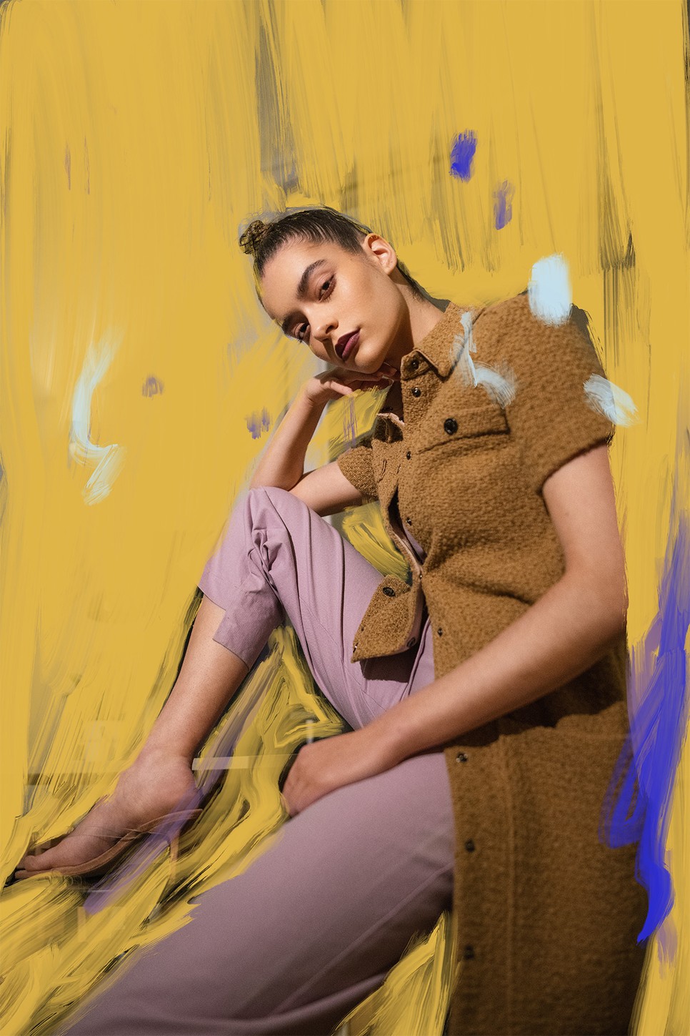 Ruha PINKO, Top és nadrág ALMA VETLÉNYI, Papucs STEVE MADDEN